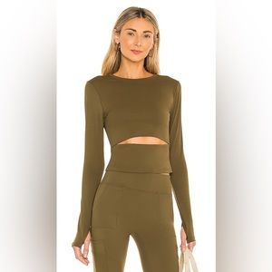 Revolve Devon Windsor Dune Long Sleeve Top Medium